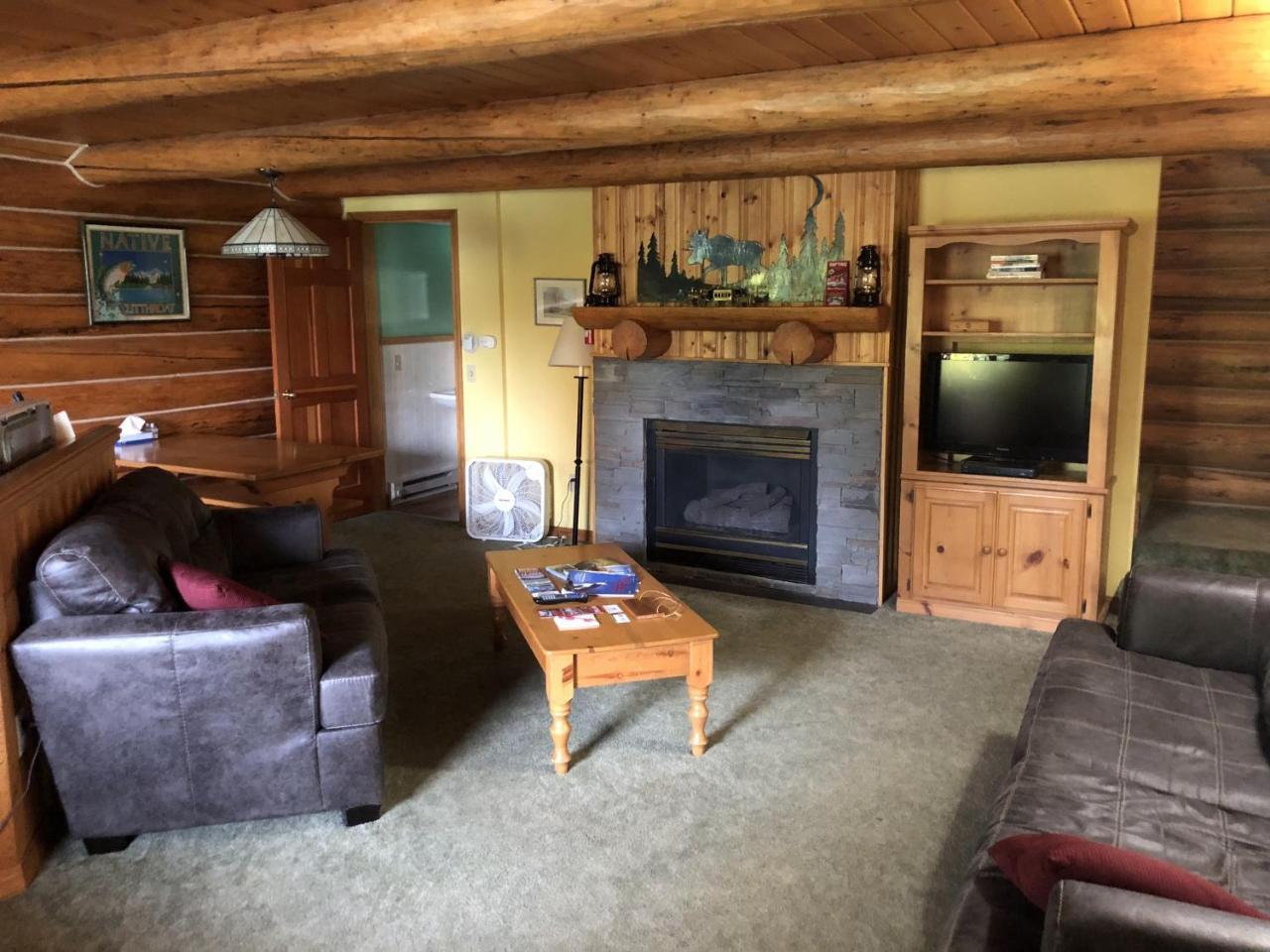 Great Northern Resort Уэст-Глейшер Экстерьер фото