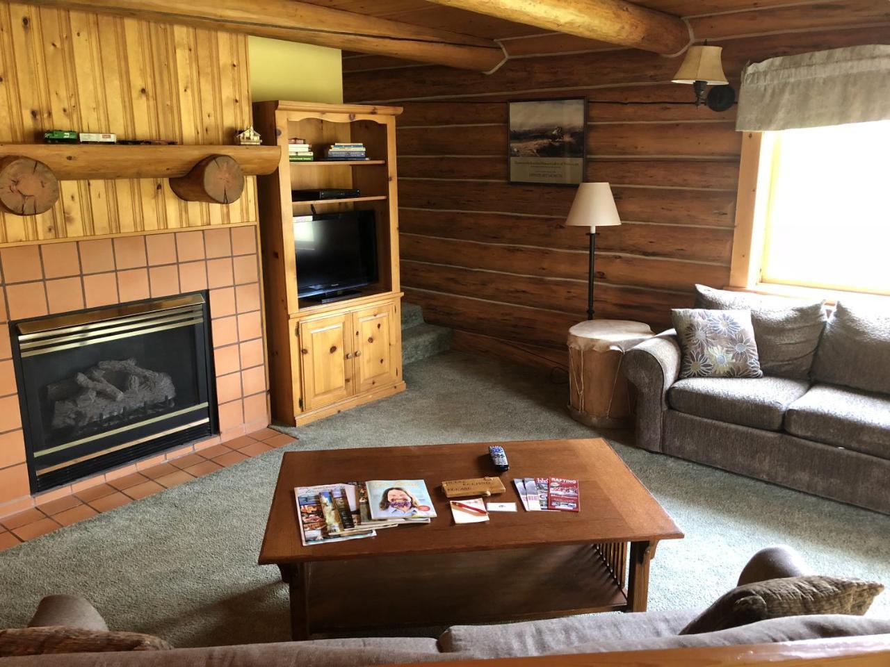 Great Northern Resort Уэст-Глейшер Экстерьер фото
