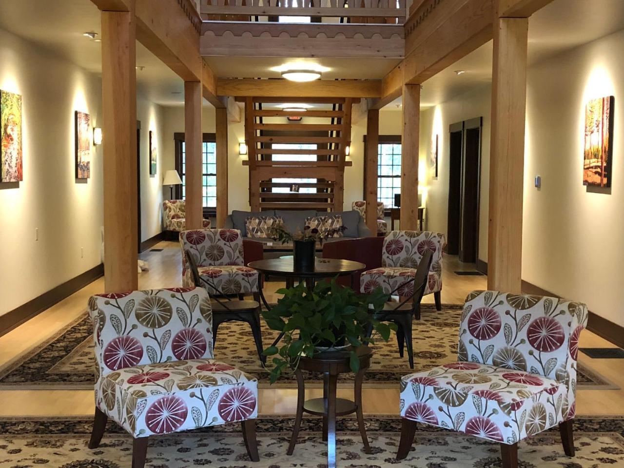 Great Northern Resort Уэст-Глейшер Экстерьер фото